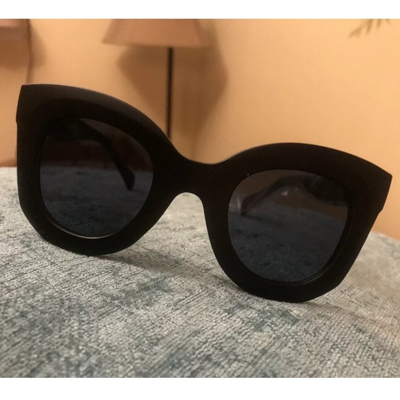 Sunglasses Oversized Eye Cat Fashion Sunglasses - Picture 6 of 12